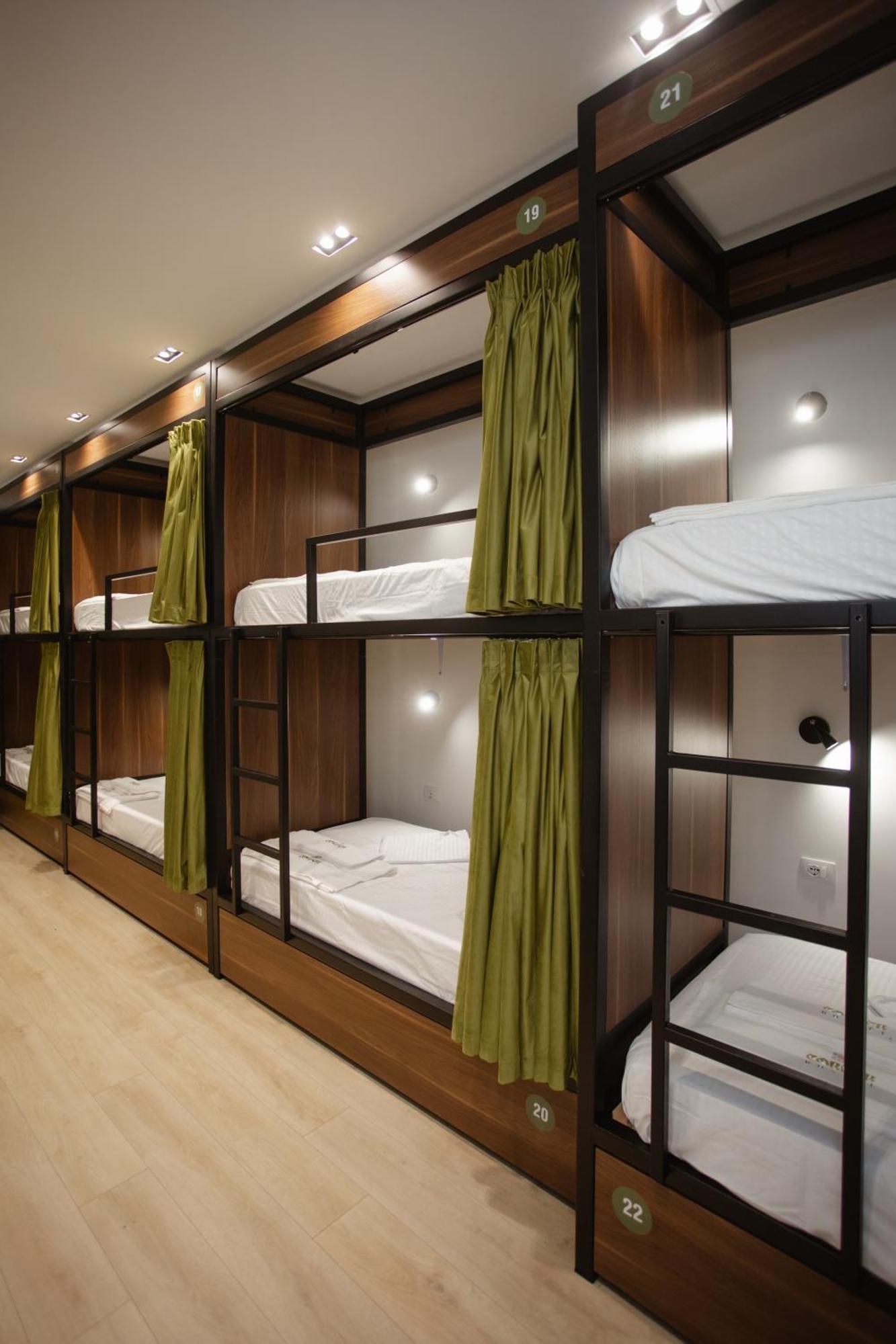 Corner Hostel Shkoder Luaran gambar