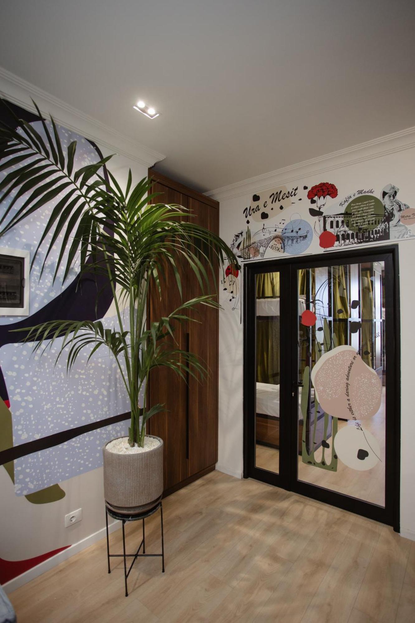 Corner Hostel Shkoder Luaran gambar